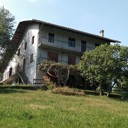La Casa Nel Verde Alice Superiore 外观 照片